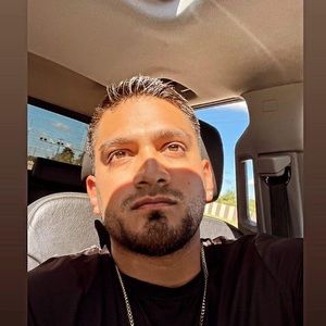 Meet your Posher, Misael